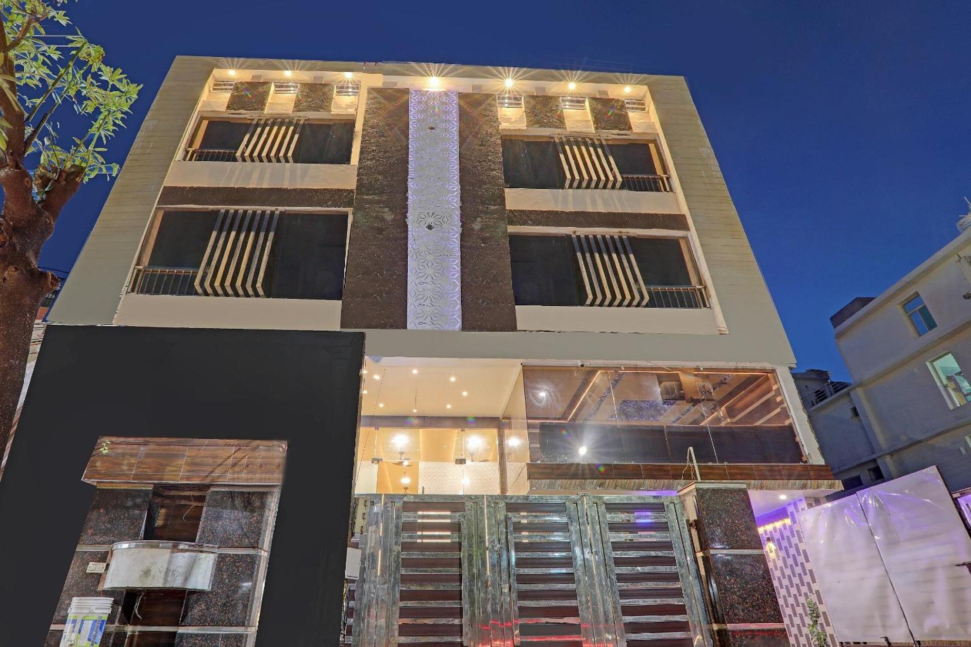 Отель Super Townhouse Riddhi Residency Лакхнау Экстерьер фото